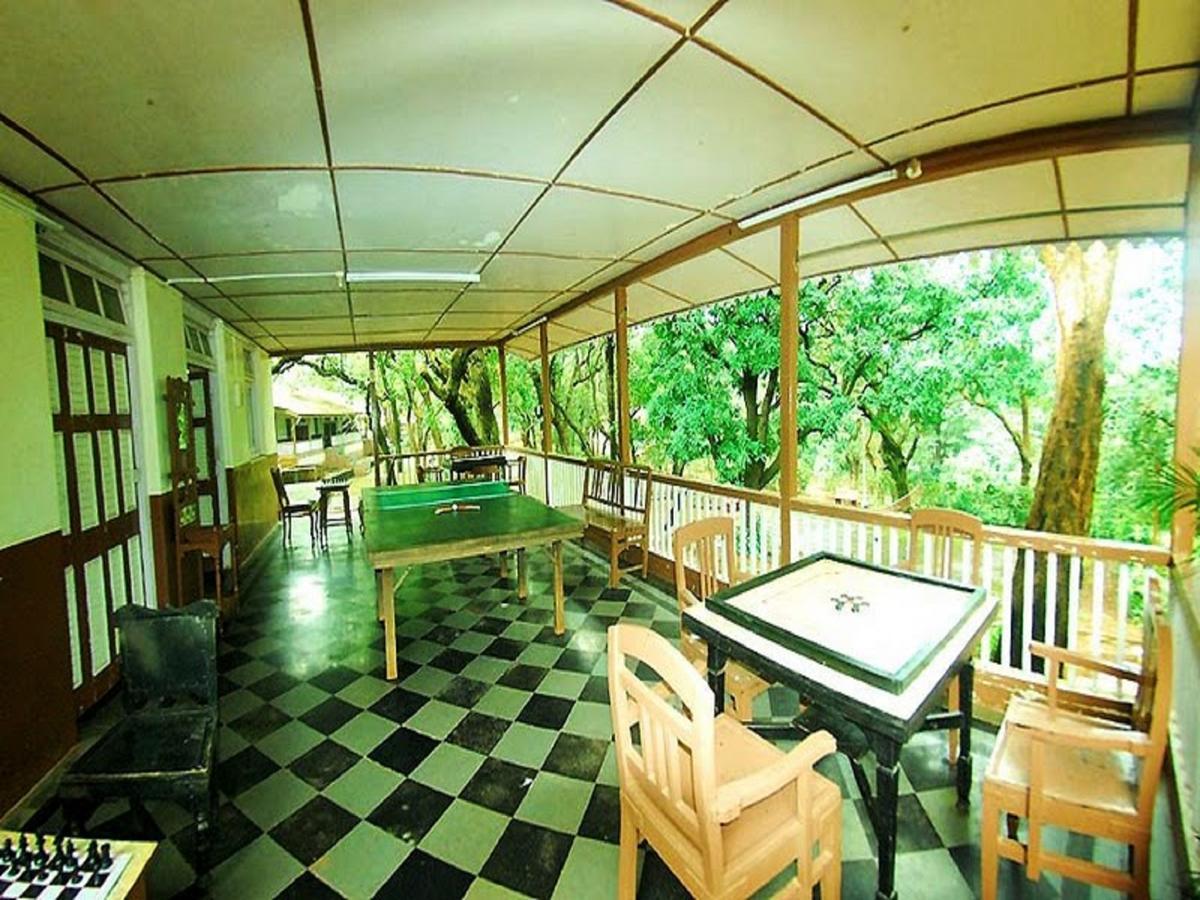 Cecil Hotel Matheran Ngoại thất bức ảnh