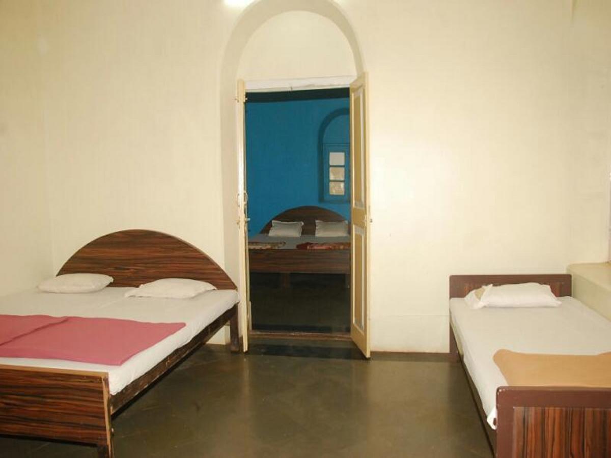 Cecil Hotel Matheran Ngoại thất bức ảnh